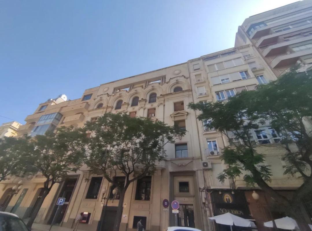 Sprzedaż mieszkania w Barrio Centro Tradicional, Alicante / Alacant
 photo 2