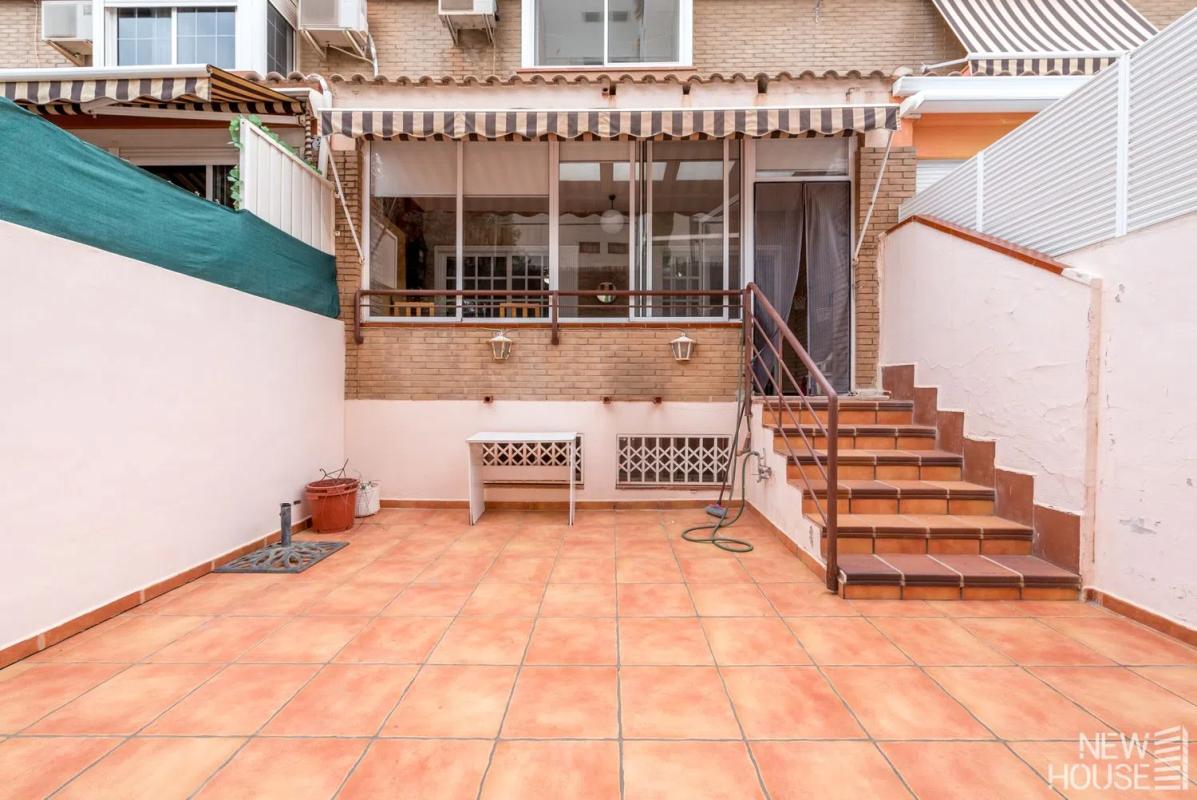Sprzedaż niezależnego domku jednorodzinnego w Calle Trident, Alicante / Alacant photo 4
