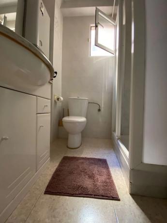 Продажа квартиры в Calle de la Virgen del Socorro, 50, Аликанте thumbnail 1