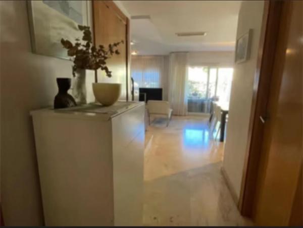 Chalet adosado thumbnail 3