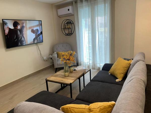 Продажа квартиры в  Barrio Casco Histórico-Santa Cruz, Аликанте photo 4