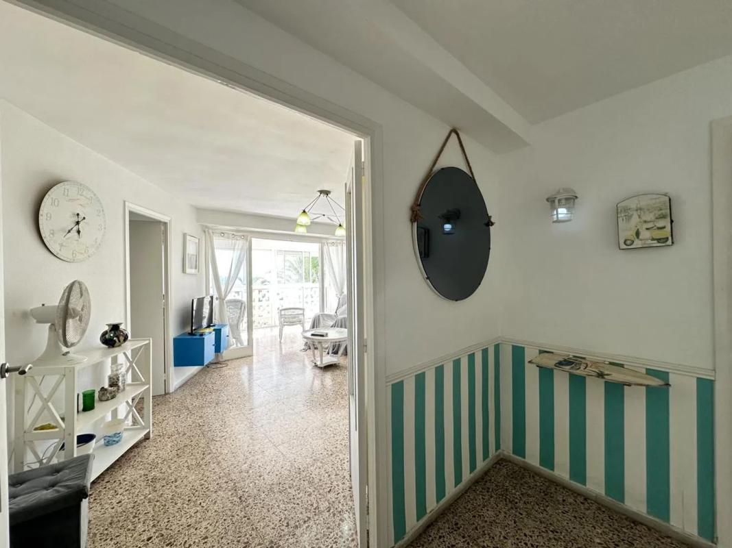 Venta de piso en Avenida de Niza, Alicante / Alacant
photo 2