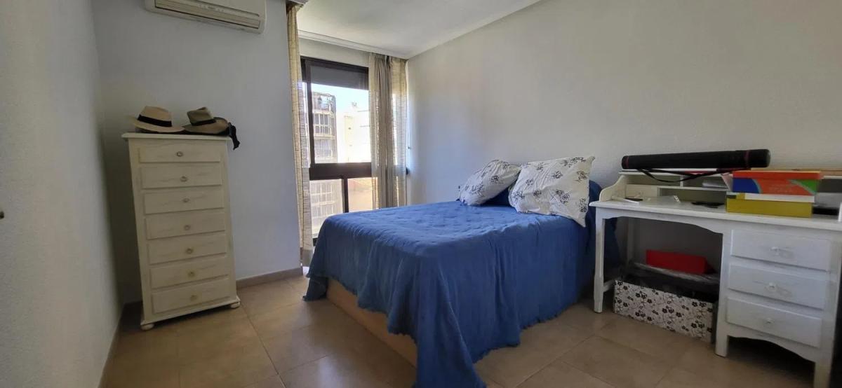 Sale of apartment in Plaza de San Cristóbal, Alicante
photo 4