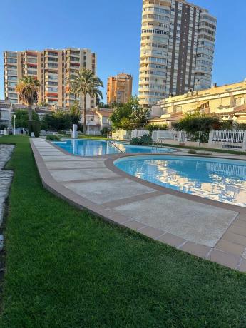 Chalet adosado photo 1