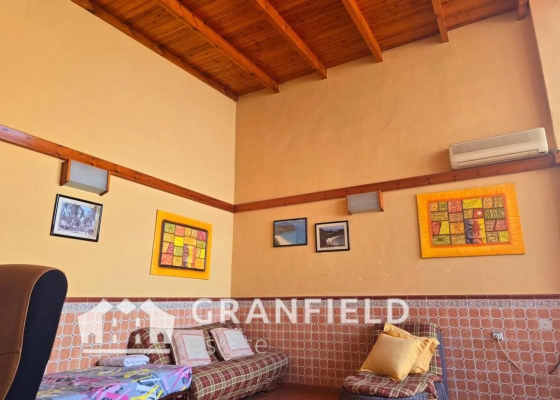 Продажа отдельного шале в Rambla Juan Mateo García, 75, Торревьеха photo 2