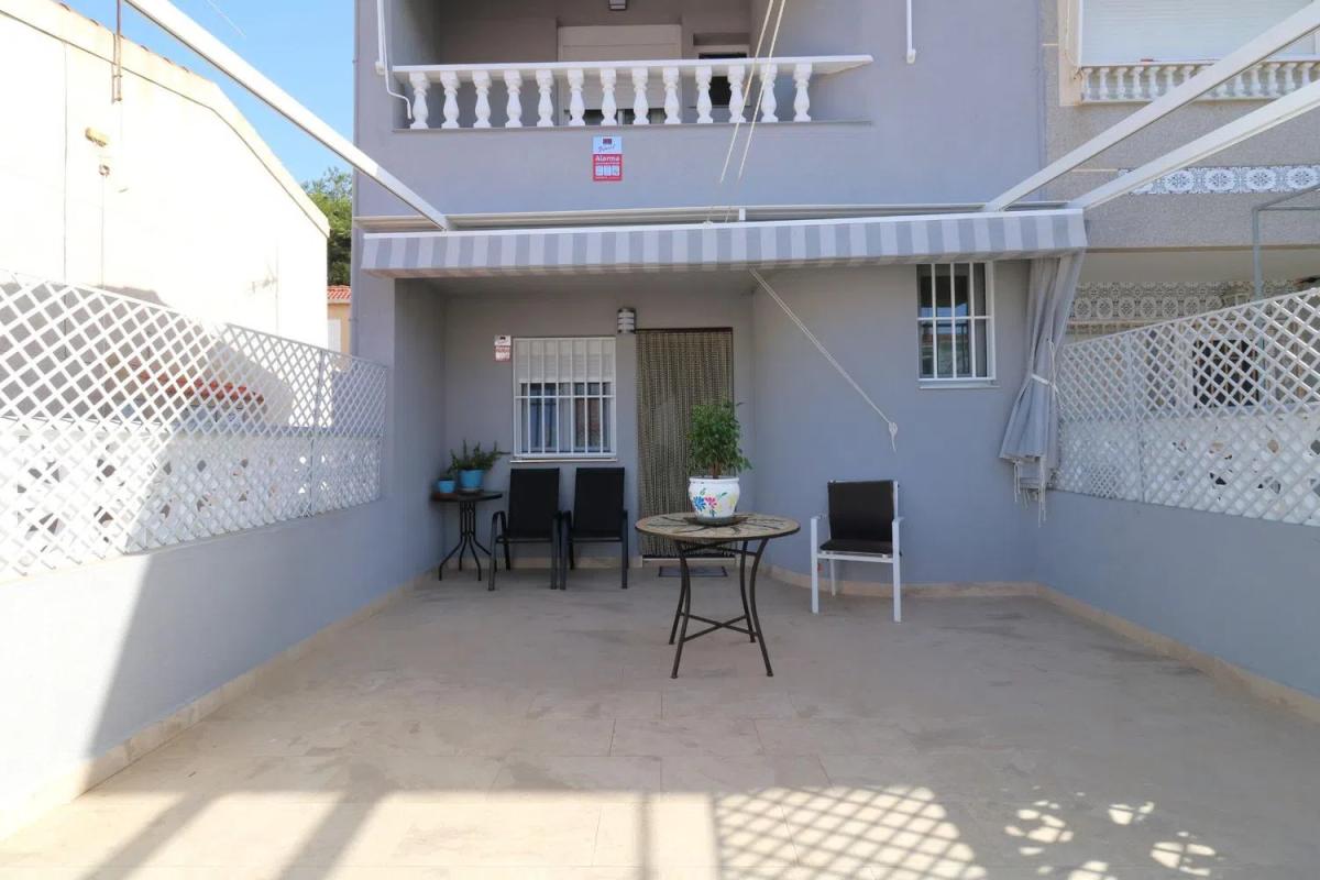 Properties for sale and rent in Spain photo 2