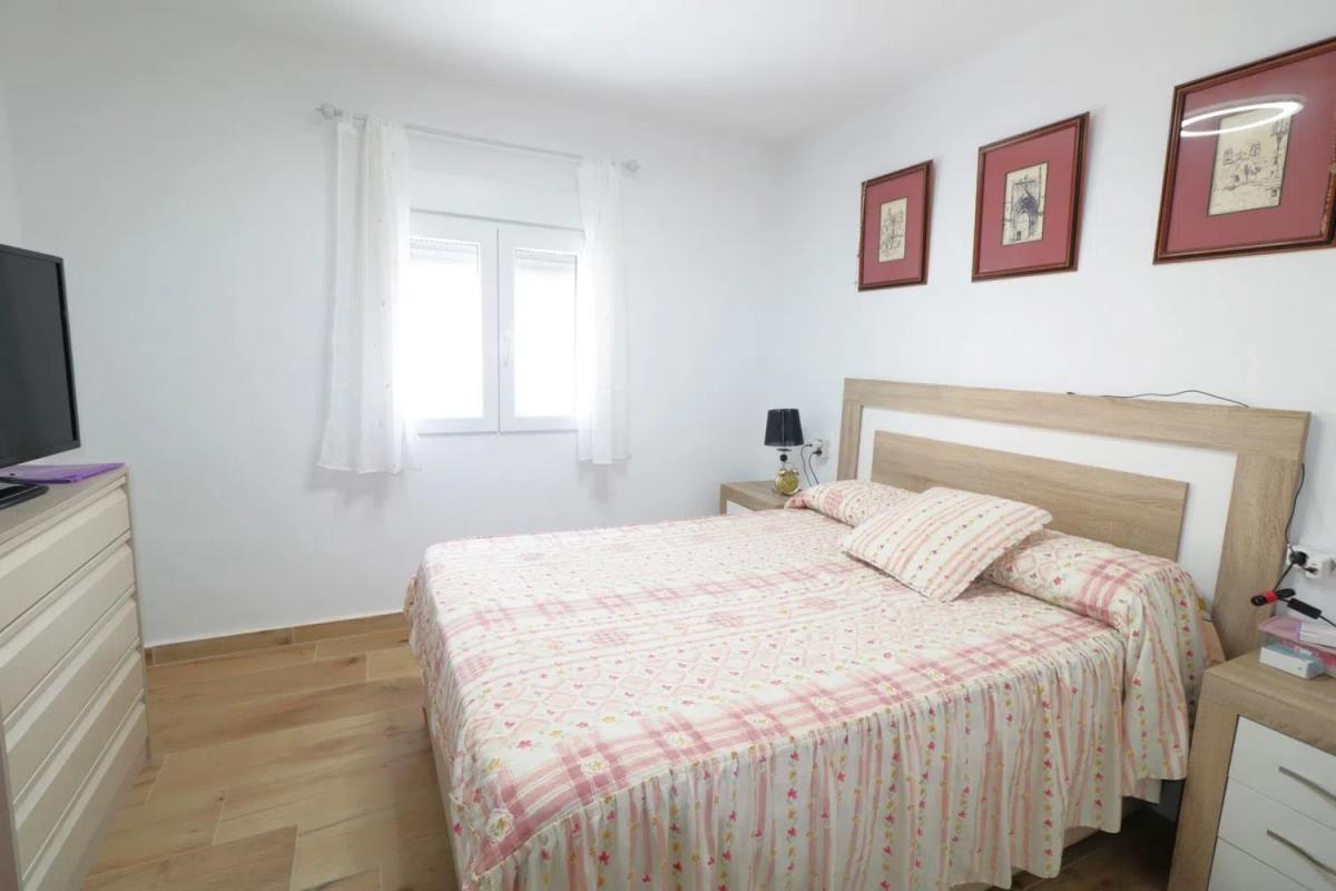 Properties for sale and rent in Spain photo 5