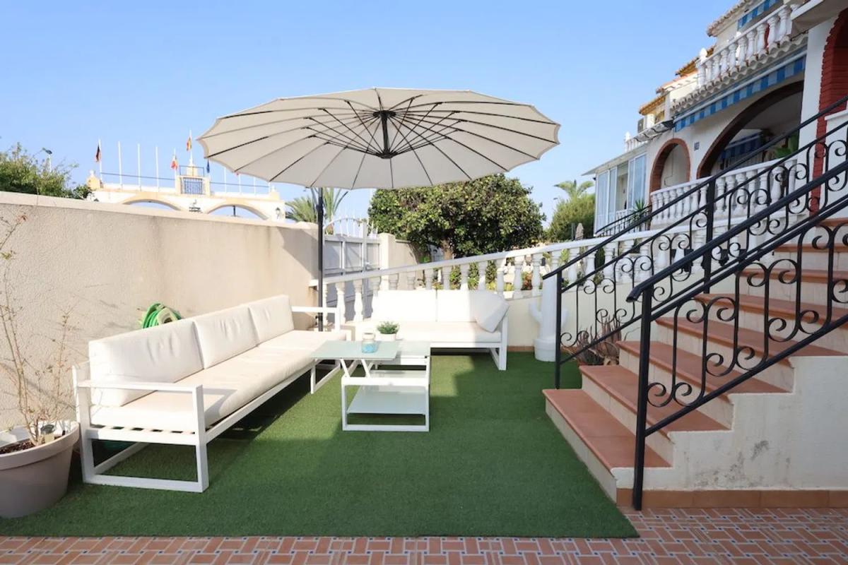 Propiedades en venta y alquiler en España photo 1