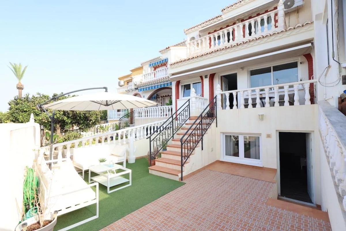 Propiedades en venta y alquiler en España photo 2