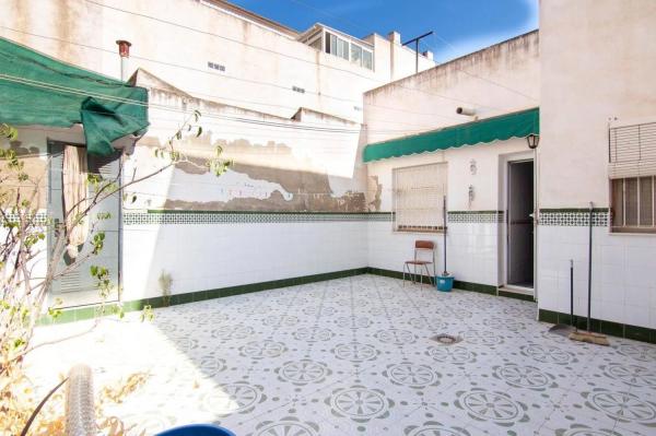 Коттедж на продажу в Barrio Centro - Muelle Pesquero, Торревьеха photo 1