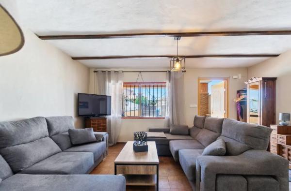 Chalet adosado photo 1