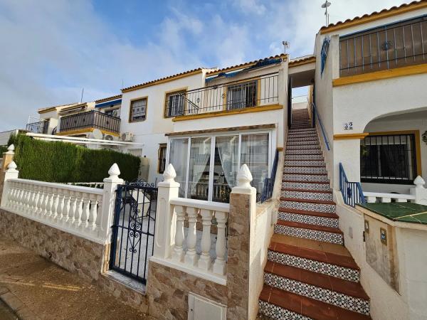 Ático en venta en  Calle Carmen, Torrevieja photo 1