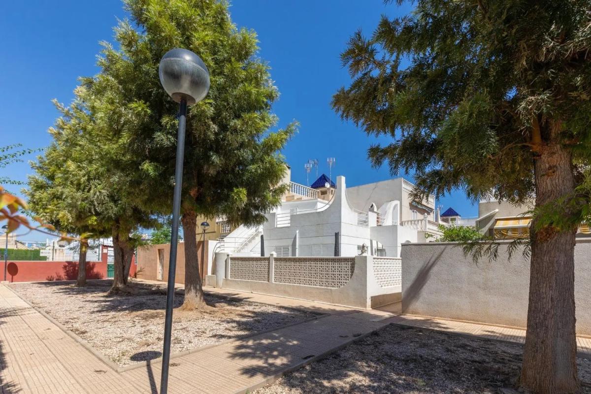 Sale of independent chalet in Sax, Sax
photo 1