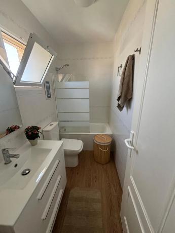 Коттедж на продажу в  Avenida Laguna Azul, 7, Торревьеха photo 4