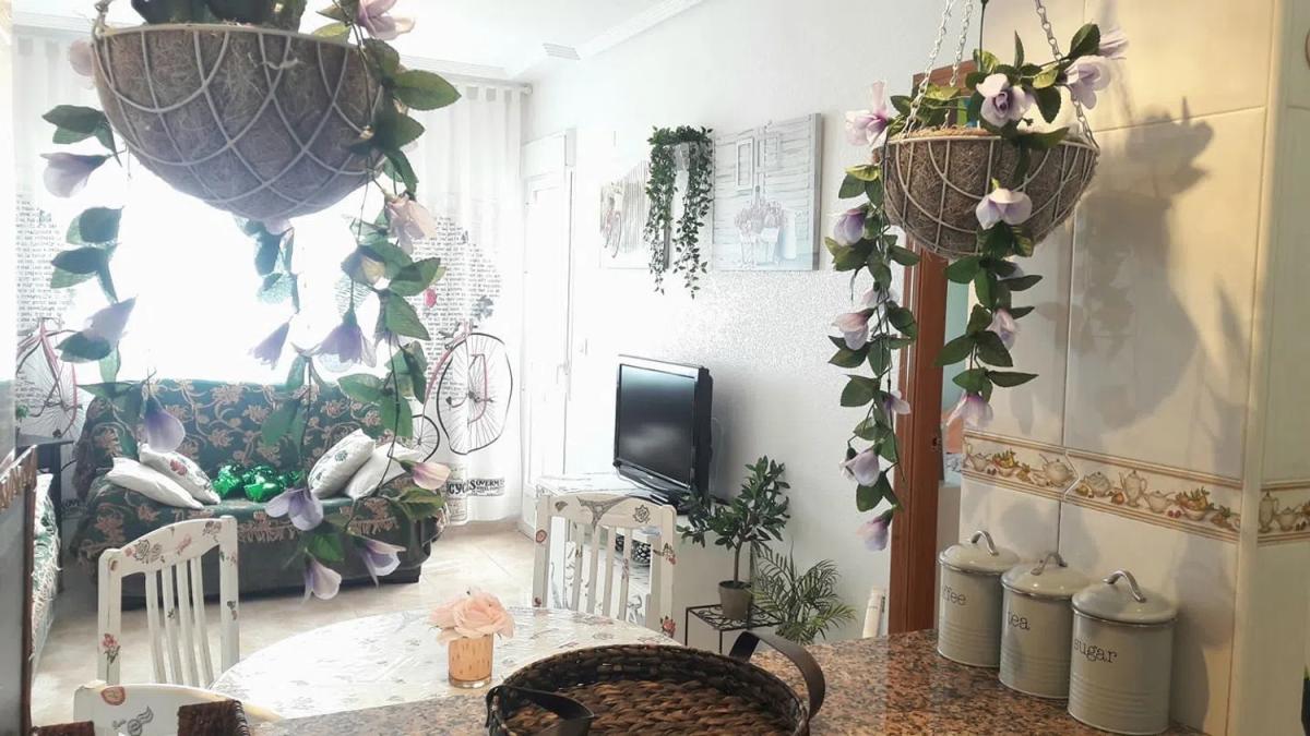 Venta de piso en Huerto, 49, Torrevieja
photo 2