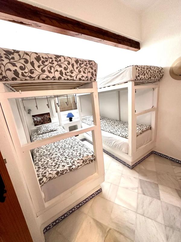 Sale of apartment in Avenida Roentgen, 6, Torrevieja
photo 3