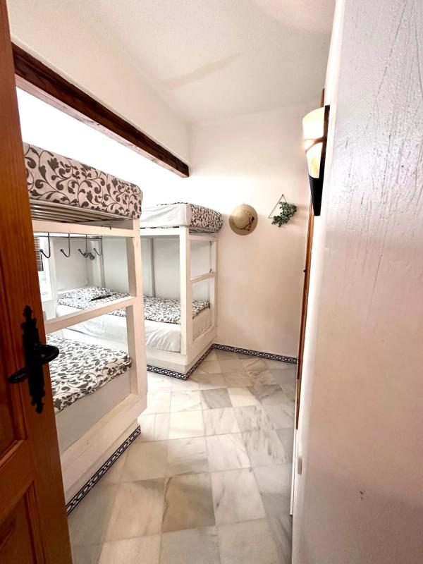 Sale of apartment in Avenida Roentgen, 6, Torrevieja
photo 4