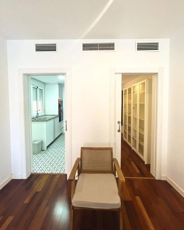 Продажа квартиры на Calle San Policarpo, Торревьеха
photo 4