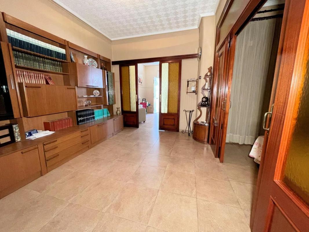 Venta de chalet independiente en Barrio Centro - Muelle Pesquero, Torrevieja
photo 1