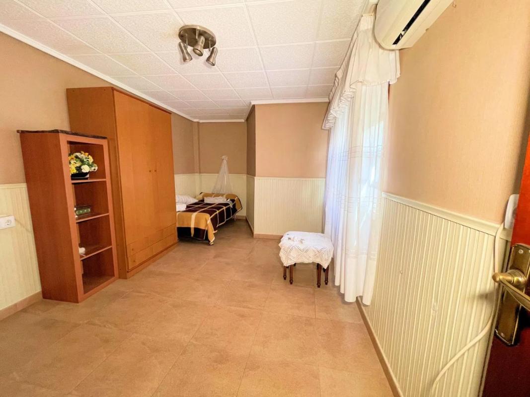 Venta de chalet independiente en Barrio Centro - Muelle Pesquero, Torrevieja
photo 3