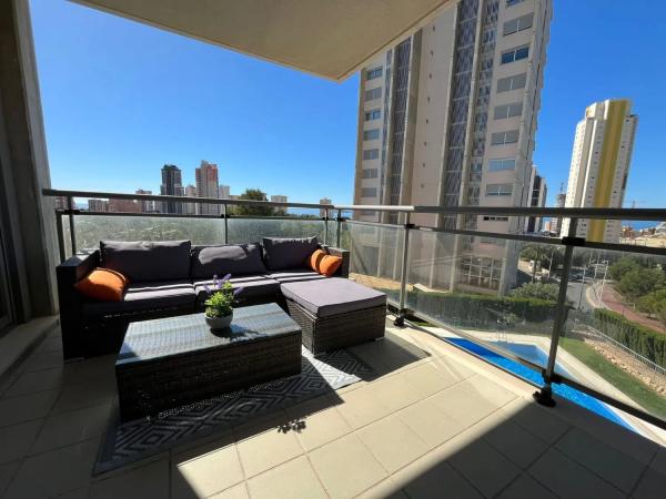 Venta de piso en Calle Presidente Adolfo Suárez, Benidorm
photo 1