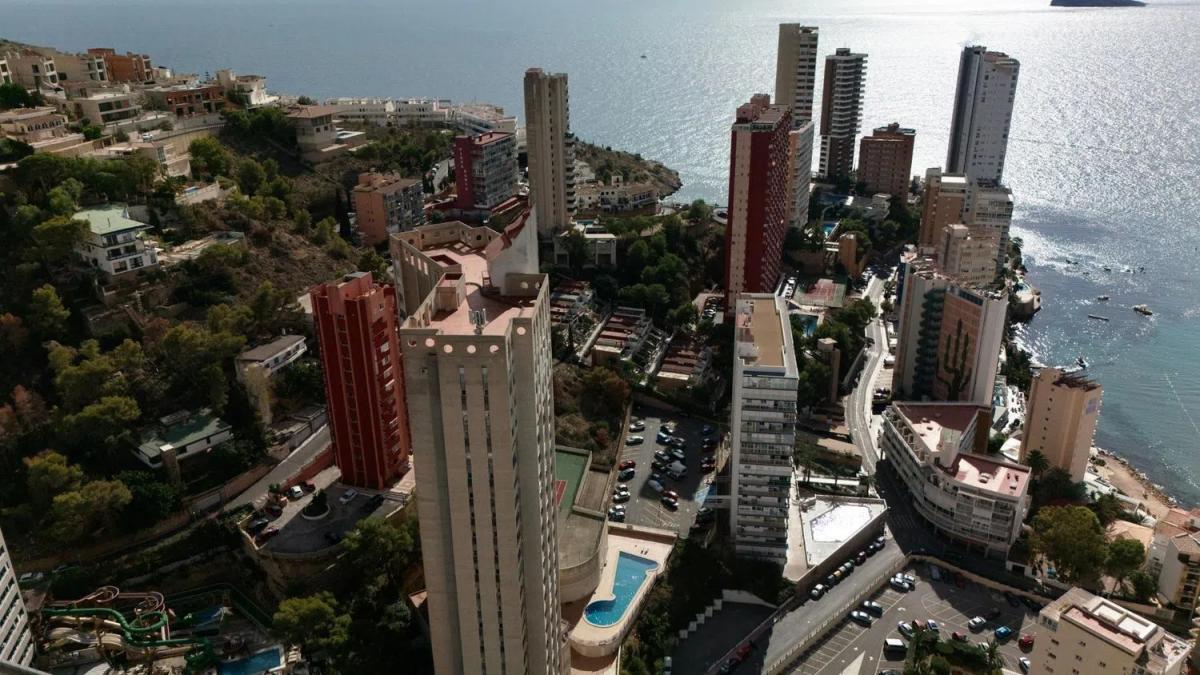 Sale of apartment in Calle de Bonn, Benidorm
photo 5