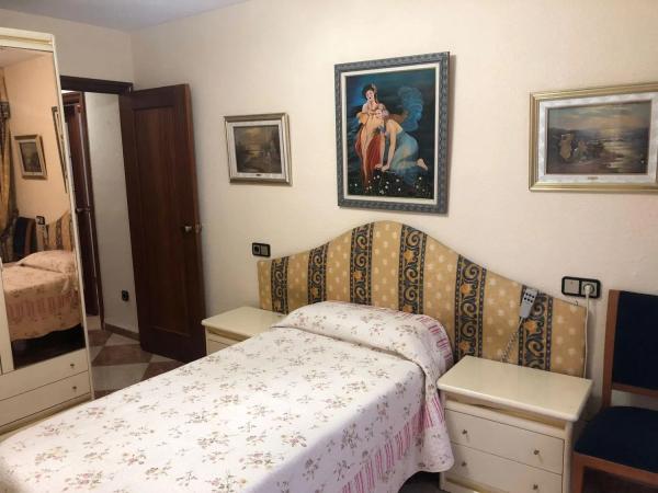 Penthouse for sale in  Avenida Beniardá, Benidorm photo 1