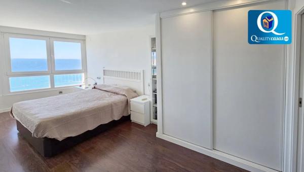 Piso en venta en  Playa de Levante, Benidorm photo 4