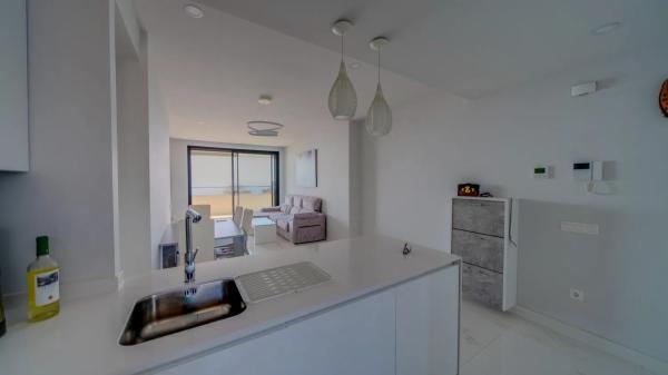 Apartment for sale in  Avenida de Benissa, Benidorm photo 3