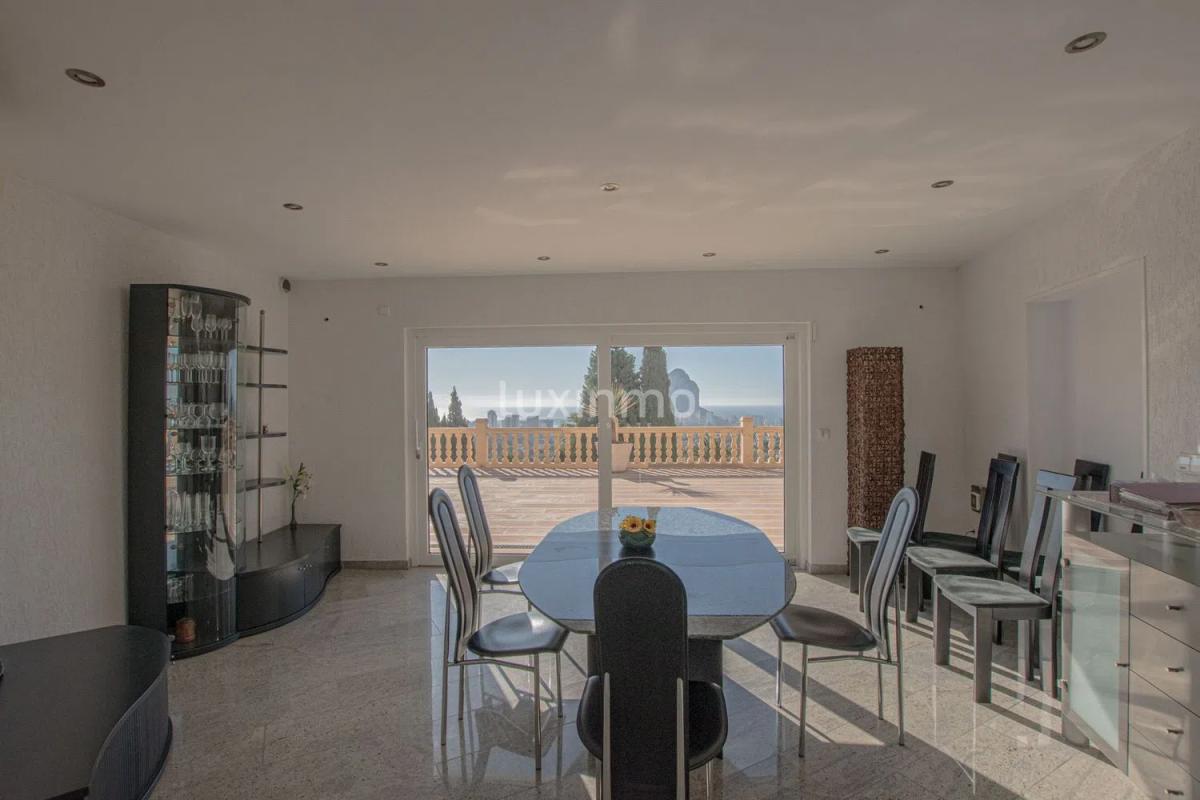 Properties for sale and rent in Spain photo 4