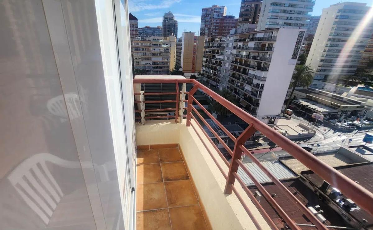 Sale of apartment in Calle de Londres, Benidorm
 photo 5