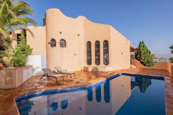 Detached villa for sale in  Partida Maryvilla, 25, Calpe photo 2