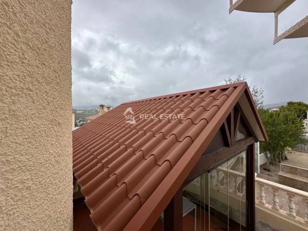 Detached villa for sale in  Calpe Pueblo, Calpe photo 4