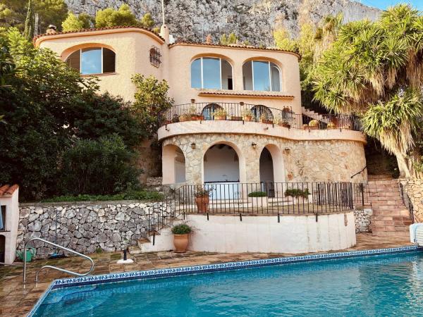 Detached villa for sale in  Partida Maryvilla, Calpe photo 1