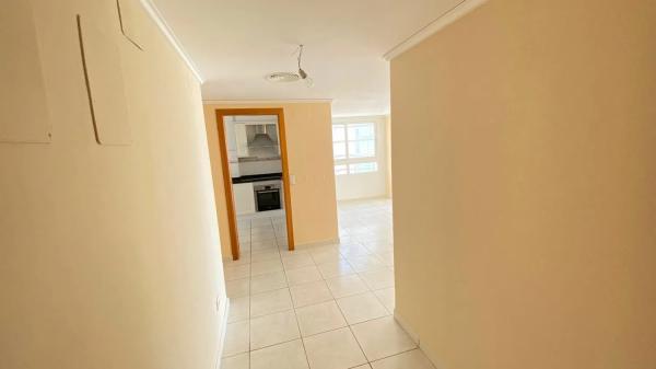 Продажа квартиры в  Avenida del Port, 17, Кальпе photo 4