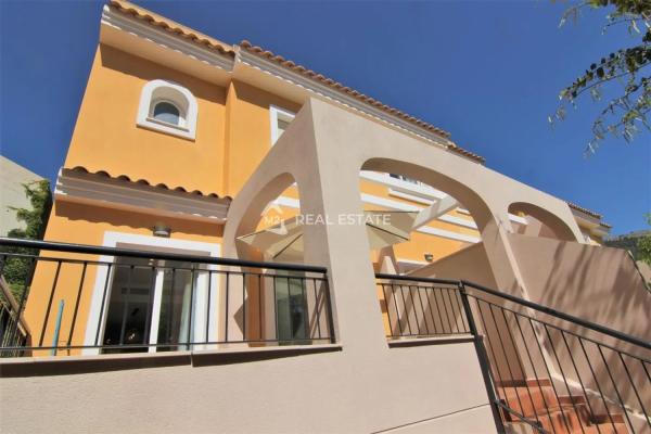 Detached villa for sale in  Calpe Pueblo, Calpe photo 1