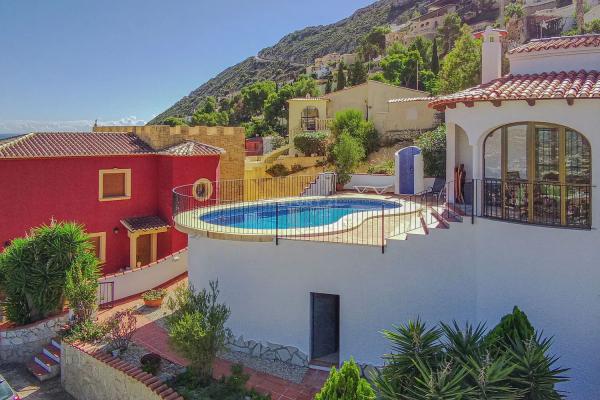 Detached villa for sale in  Partida Maryvilla, 8 J, Calpe photo 1