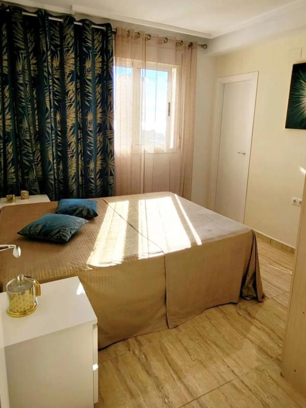Venta de piso en Calle Presidente Adolfo Suárez, Benidorm
photo 5