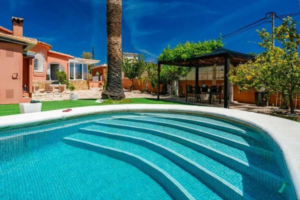 Wolnostojąca willa na sprzedaż w Alto Urbanización Carrió Alto, Calpe photo 1