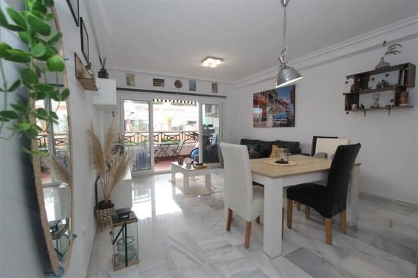 Piso en venta en Avenida masnou, Calpe photo 1