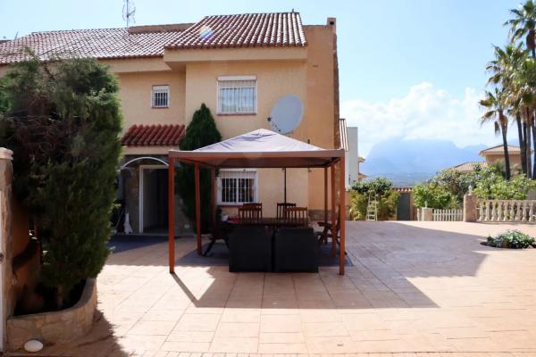 Chalet independiente en venta en  Alto Rincon Alto s/n, Benidorm photo 2
