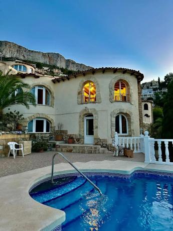 Detached villa for sale in  Partida Maryvilla, Calpe photo 1