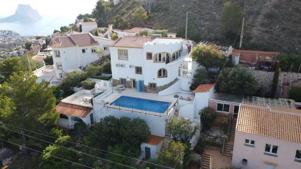 Wolnostojąca willa na sprzedaż w  maryvilla, Calpe photo 1