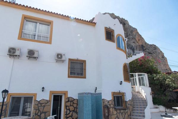 Wolnostojąca willa na sprzedaż w  maryvilla, Calpe photo 2