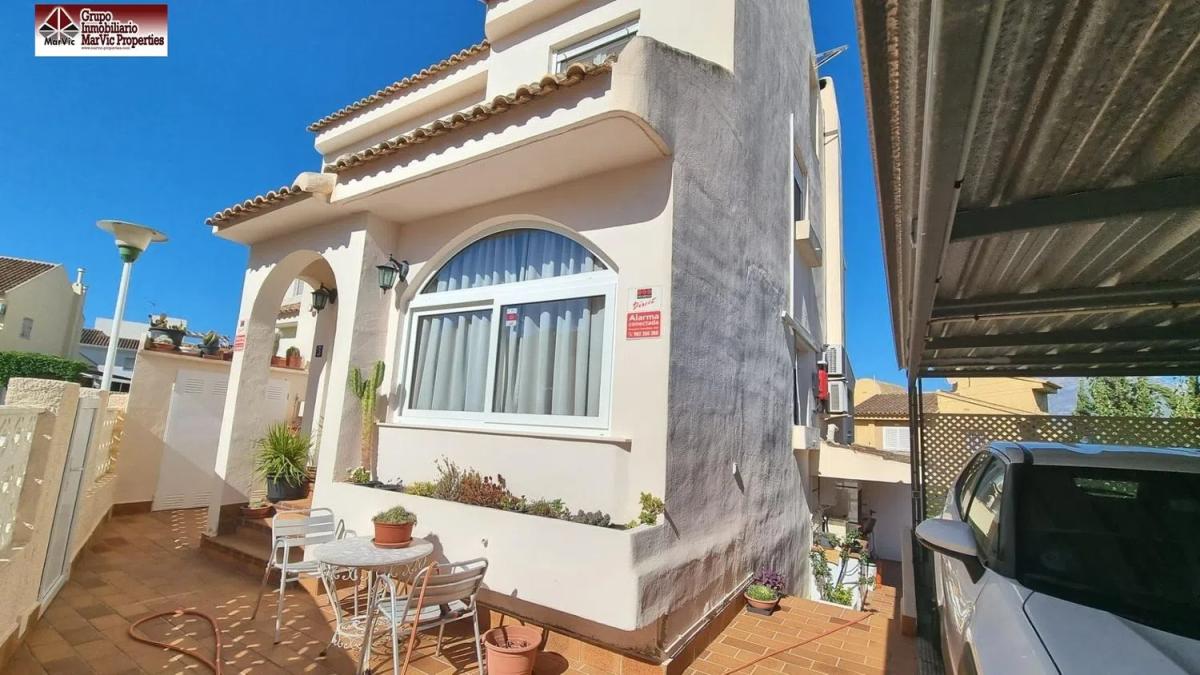 Venta de chalet independiente en Barrio Zona Sierra Helada, Benidorm
 photo 2