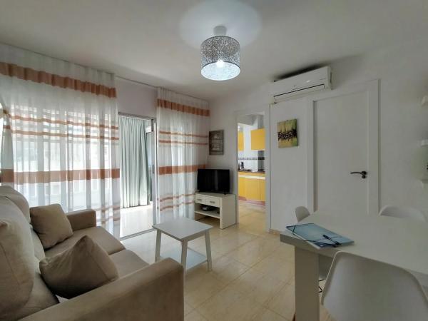 Apartment for sale in  Playa de Levante, Benidorm photo 4