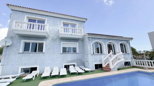 Detached villa for sale in  Partida Enchinent, Calpe photo 1