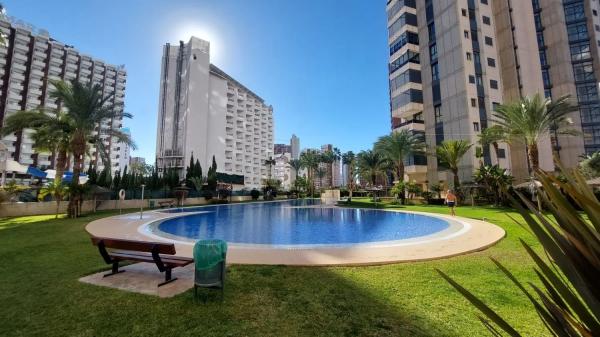Apartment for sale in Barrio Zona Rincón Alto, Benidorm photo 1