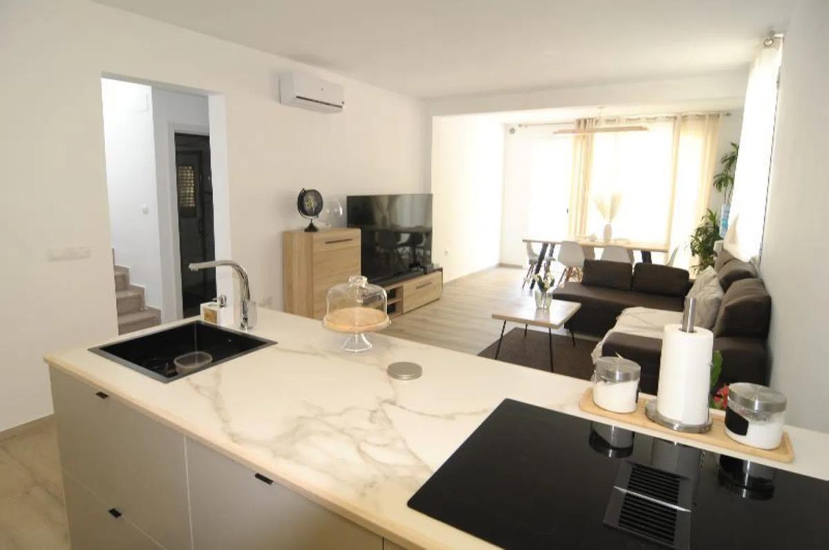 Sale of independent chalet in Cometa-Carrió, Calpe
 photo 3