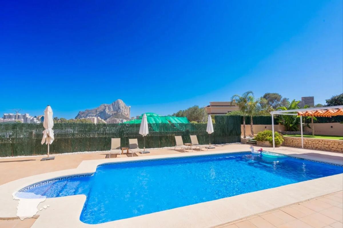 Sale of independent chalet in Partida las Salinas, 68, Calpe
photo 3